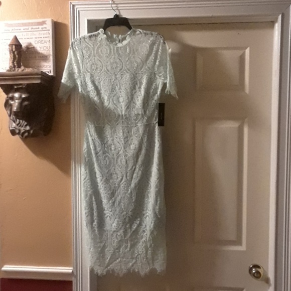 Lulus Dresses & Skirts - Lulu's Multicolor Lace Short Sleeve Dress NWT